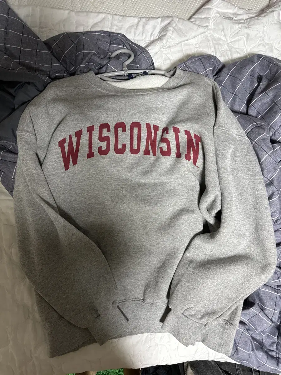 (XL)빈티지 잔스포츠 Wisconsin 크루넥